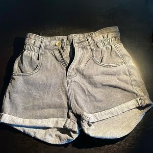 Gray jean shorts!